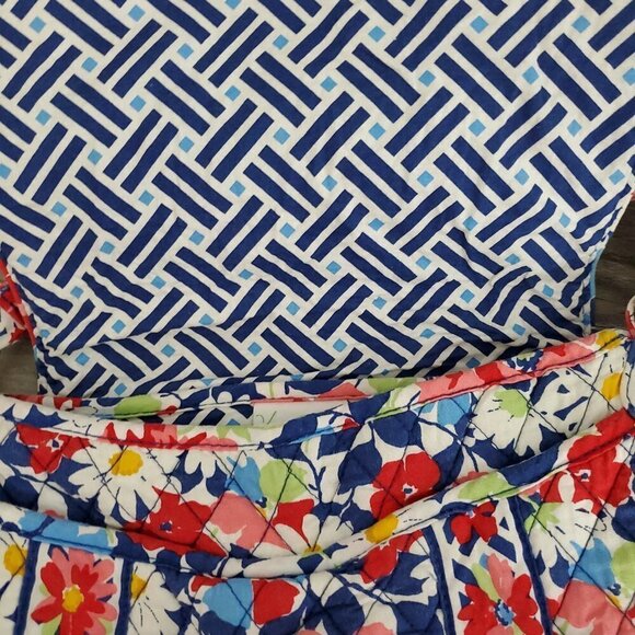 Vera Bradley Summer Cottage Crossbody Shoulder Bag - Picture 6 of 13